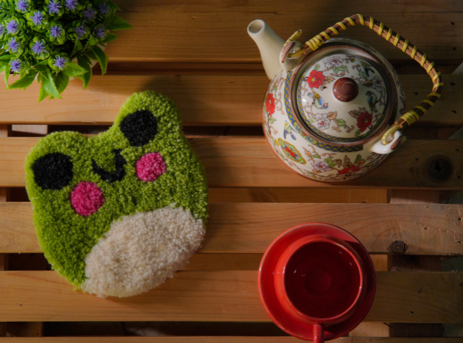 Tufted Frog Coaster by The Clumsy Studio